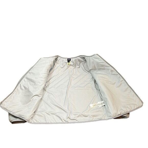 Patagonia Women’s Recycled Sherpa Hybrid Jacket, Size M, EUC - Picture 4 of 9